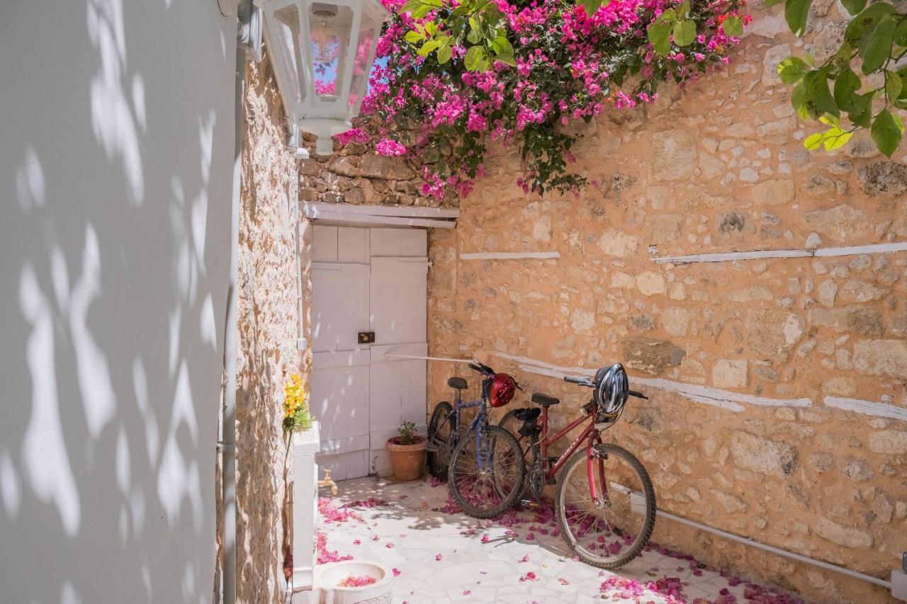The Venetian Walls 'Central House With Private Courtyard - Charmy & Cheap' Heraklion  Exterior photo