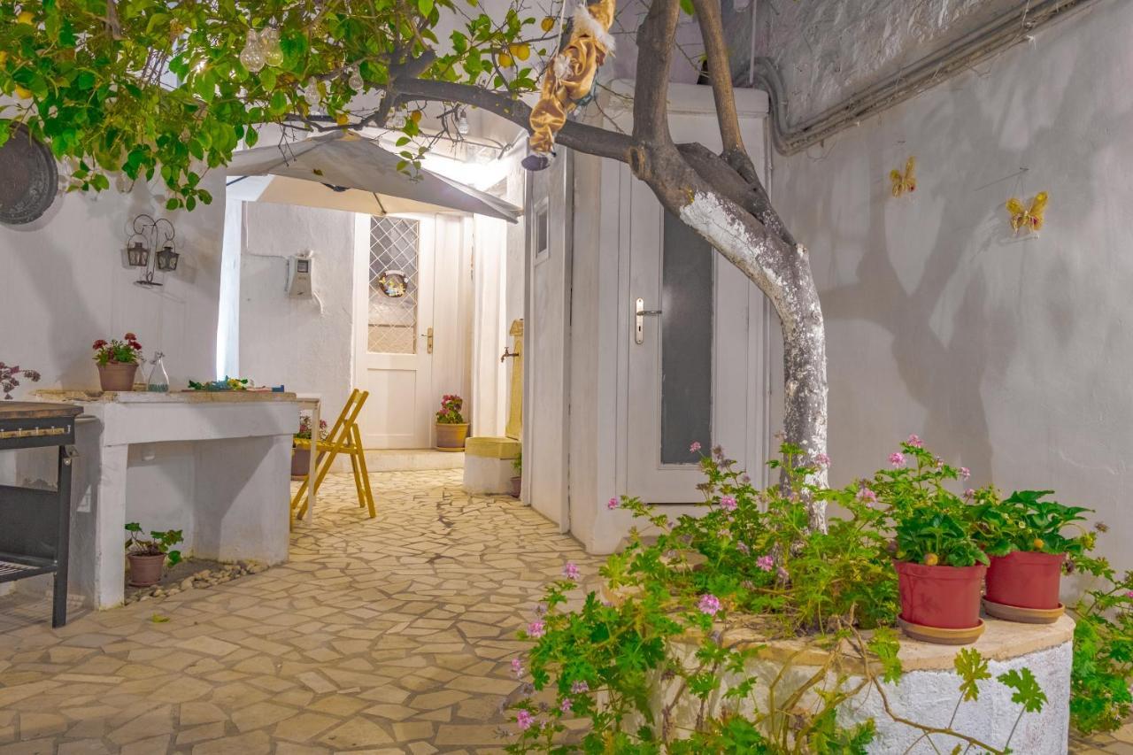 The Venetian Walls 'Central House With Private Courtyard - Charmy & Cheap' Heraklion  Exterior photo
